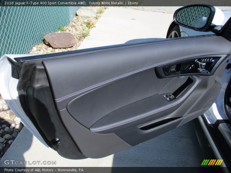 Door Panel of 2018 F-Type 400 Sport Convertible AWD