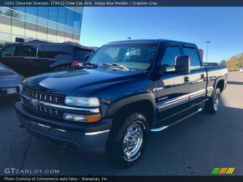 Indigo Blue Metallic / Graphite Gray 2002 Chevrolet Silverado 1500 LS Crew Cab 4x4