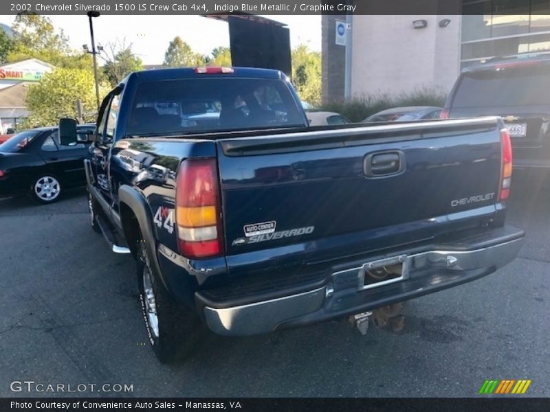 Indigo Blue Metallic / Graphite Gray 2002 Chevrolet Silverado 1500 LS Crew Cab 4x4