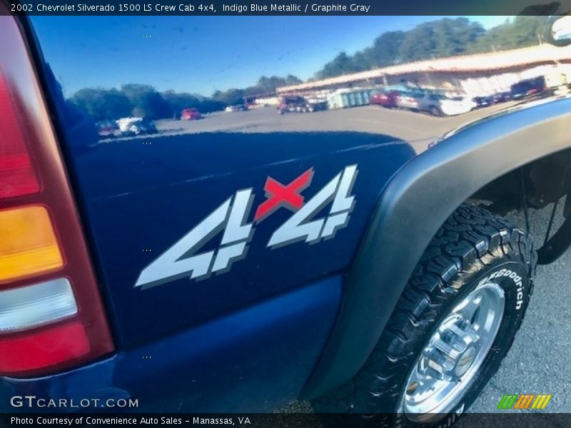 Indigo Blue Metallic / Graphite Gray 2002 Chevrolet Silverado 1500 LS Crew Cab 4x4