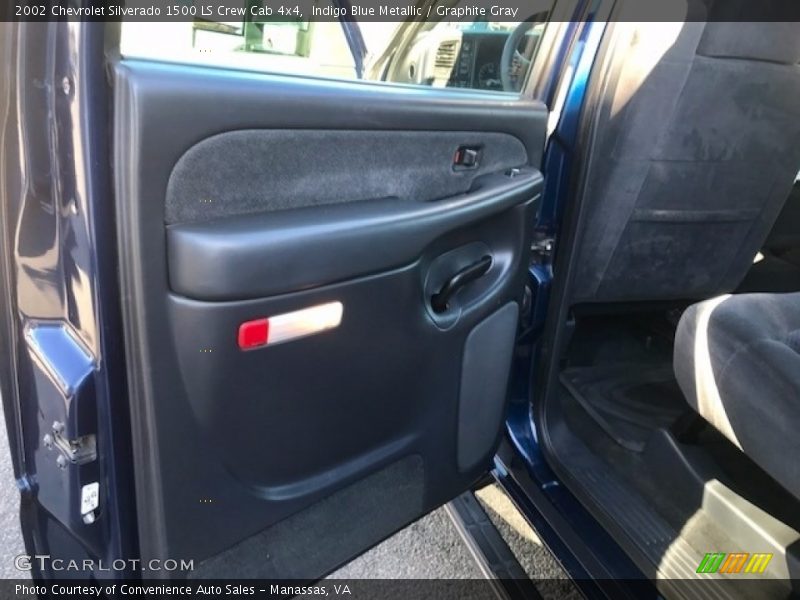 Indigo Blue Metallic / Graphite Gray 2002 Chevrolet Silverado 1500 LS Crew Cab 4x4