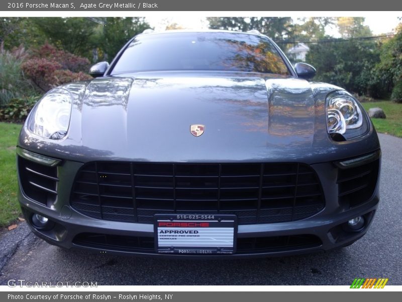 Agate Grey Metallic / Black 2016 Porsche Macan S