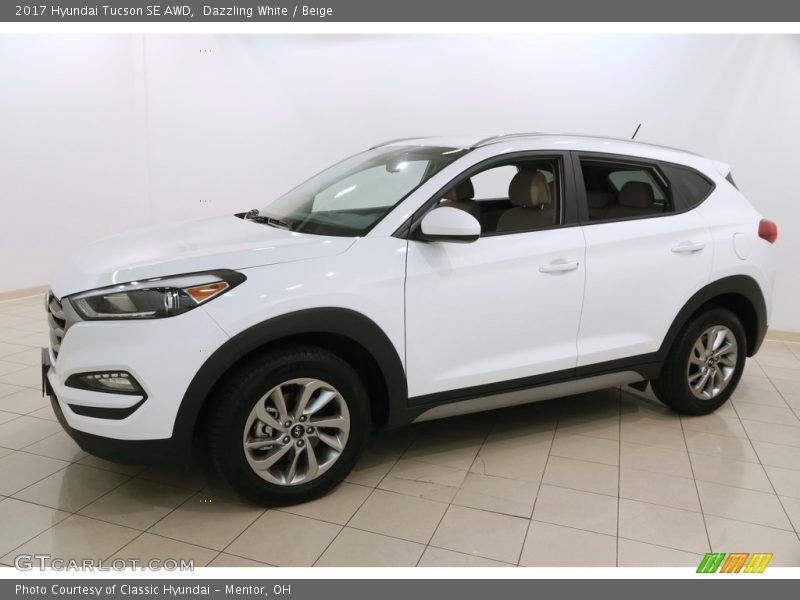 Dazzling White / Beige 2017 Hyundai Tucson SE AWD