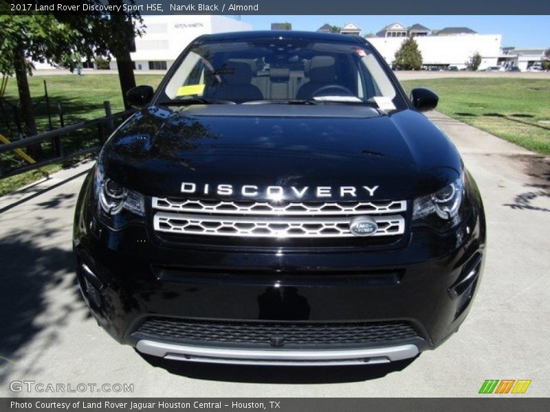 Narvik Black / Almond 2017 Land Rover Discovery Sport HSE
