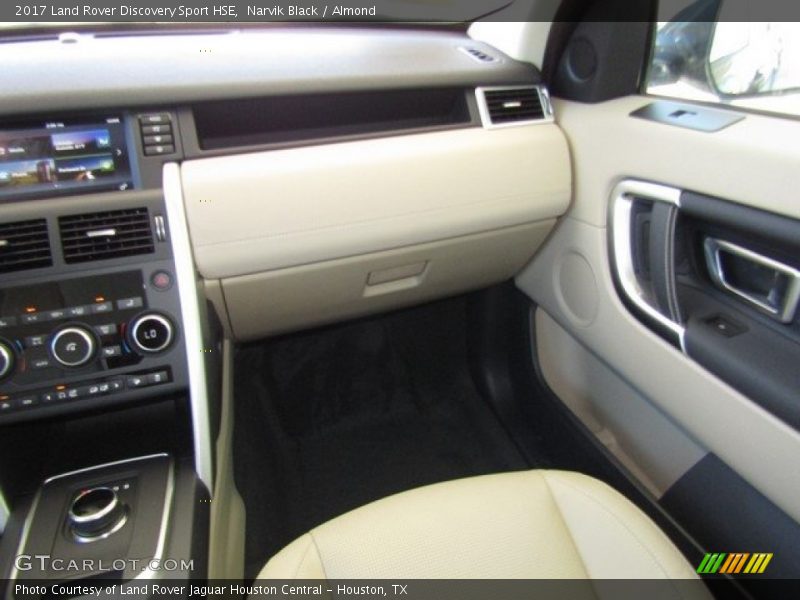 Narvik Black / Almond 2017 Land Rover Discovery Sport HSE