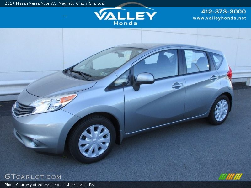 Magnetic Gray / Charcoal 2014 Nissan Versa Note SV