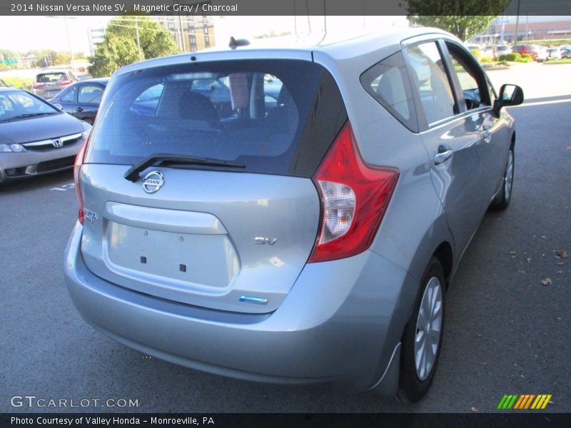 Magnetic Gray / Charcoal 2014 Nissan Versa Note SV