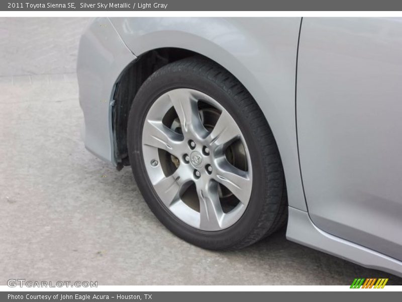 Silver Sky Metallic / Light Gray 2011 Toyota Sienna SE