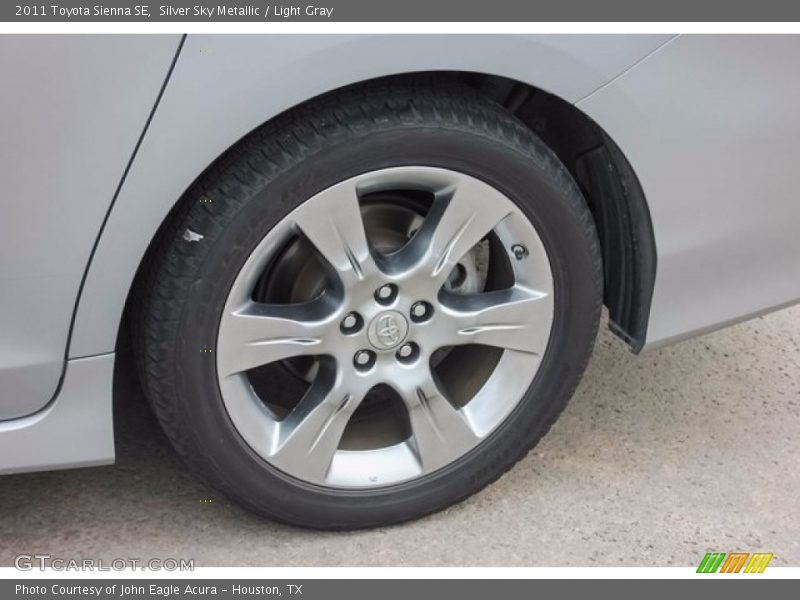 Silver Sky Metallic / Light Gray 2011 Toyota Sienna SE