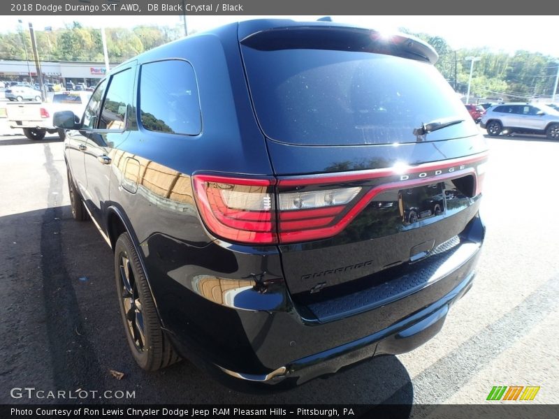 DB Black Crystal / Black 2018 Dodge Durango SXT AWD