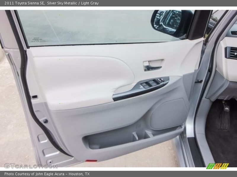 Silver Sky Metallic / Light Gray 2011 Toyota Sienna SE
