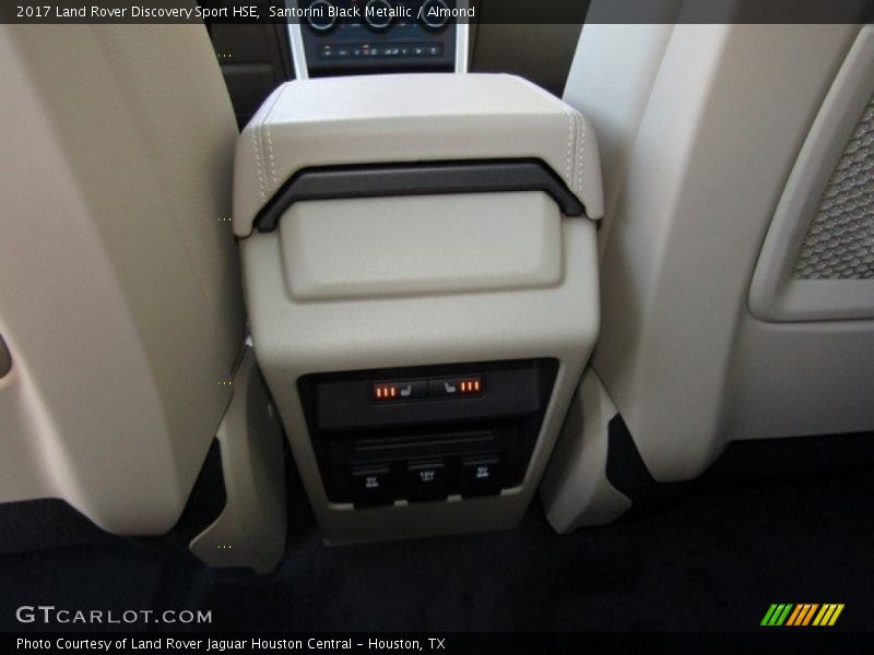 Santorini Black Metallic / Almond 2017 Land Rover Discovery Sport HSE