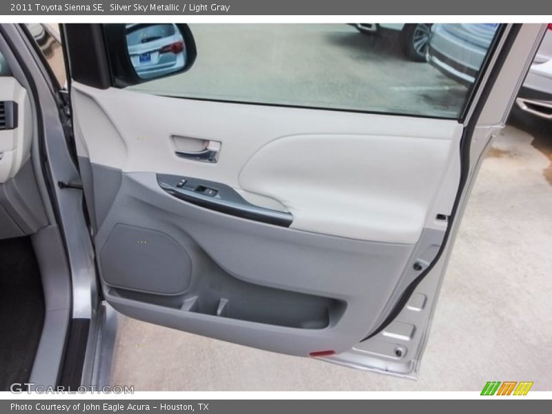 Silver Sky Metallic / Light Gray 2011 Toyota Sienna SE