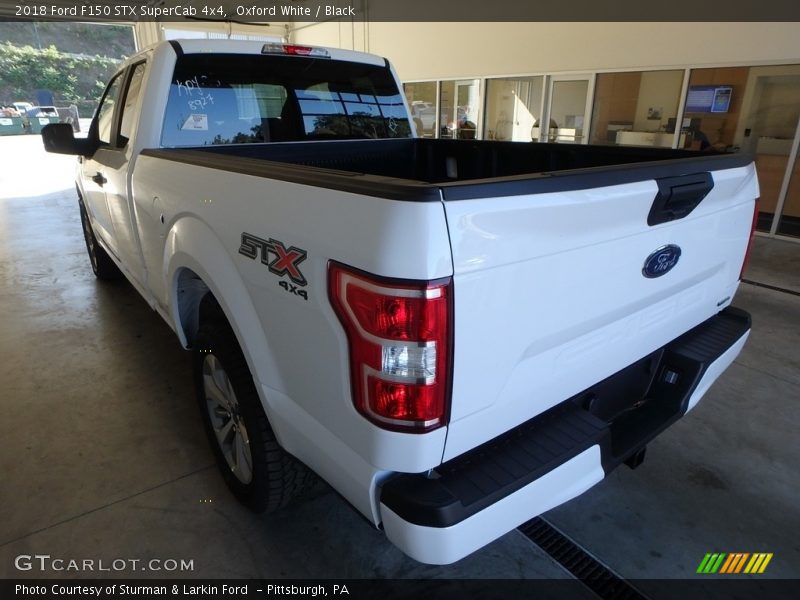 Oxford White / Black 2018 Ford F150 STX SuperCab 4x4