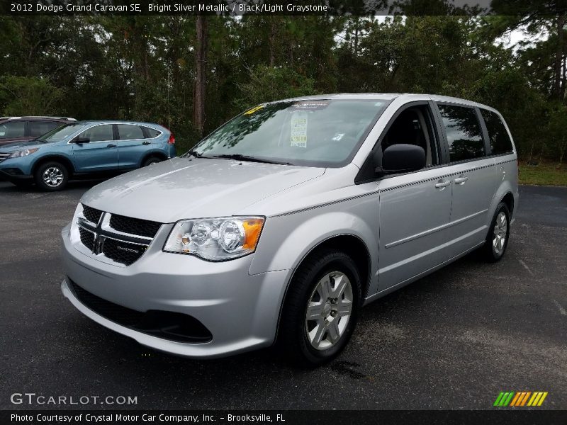 Bright Silver Metallic / Black/Light Graystone 2012 Dodge Grand Caravan SE