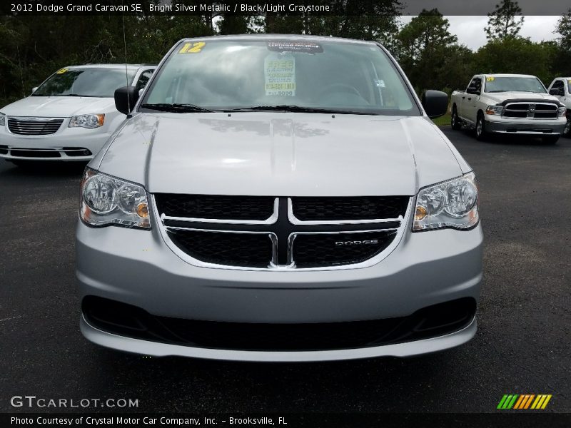 Bright Silver Metallic / Black/Light Graystone 2012 Dodge Grand Caravan SE