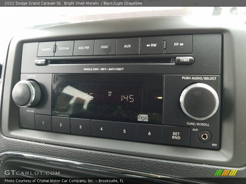 Bright Silver Metallic / Black/Light Graystone 2012 Dodge Grand Caravan SE
