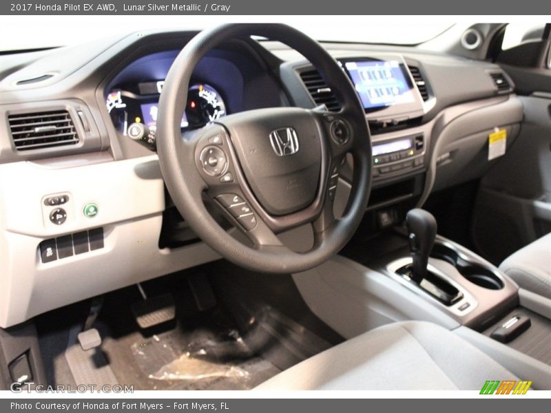 Lunar Silver Metallic / Gray 2017 Honda Pilot EX AWD