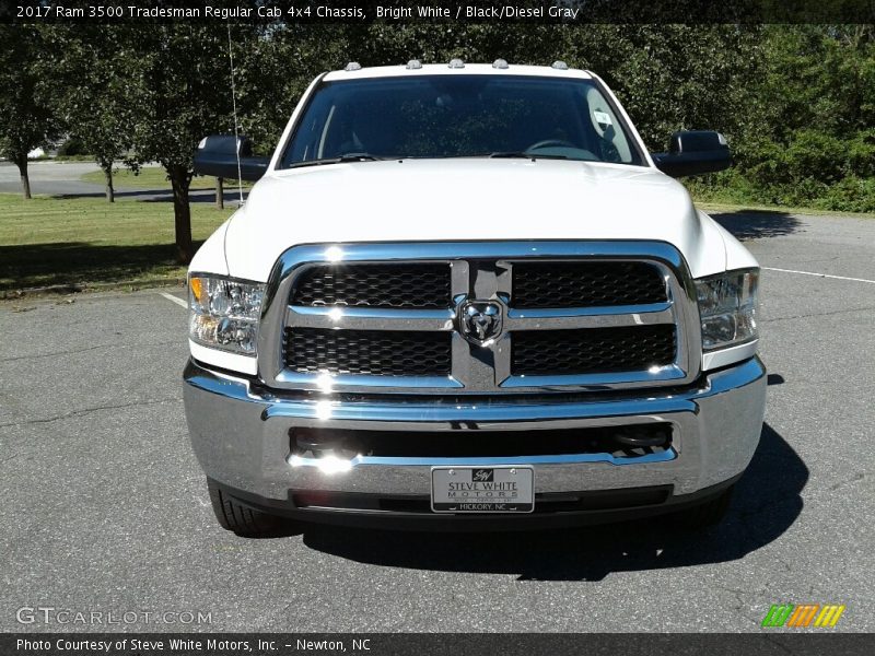 Bright White / Black/Diesel Gray 2017 Ram 3500 Tradesman Regular Cab 4x4 Chassis