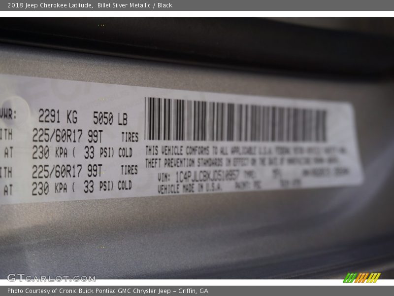 Billet Silver Metallic / Black 2018 Jeep Cherokee Latitude