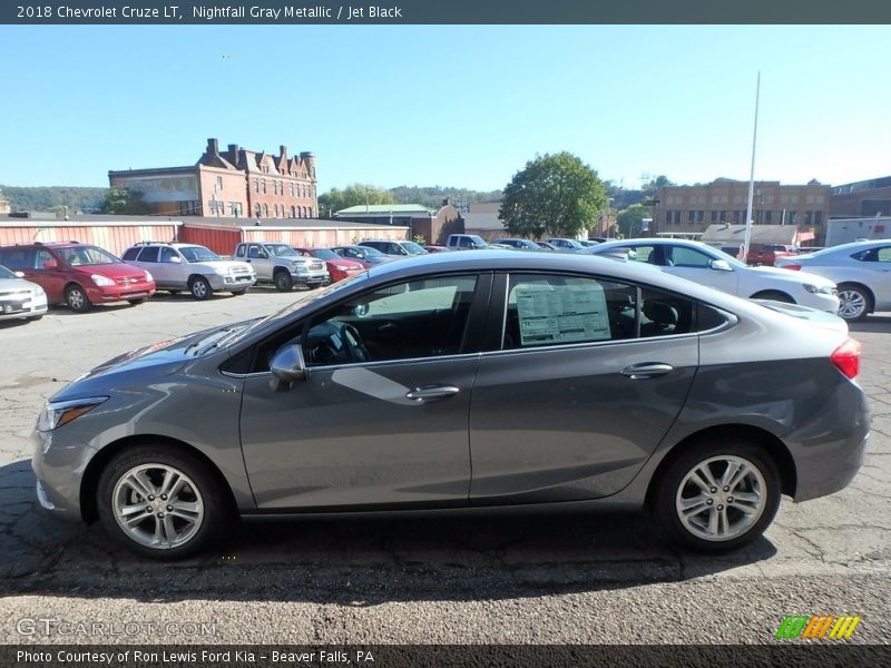 Nightfall Gray Metallic / Jet Black 2018 Chevrolet Cruze LT