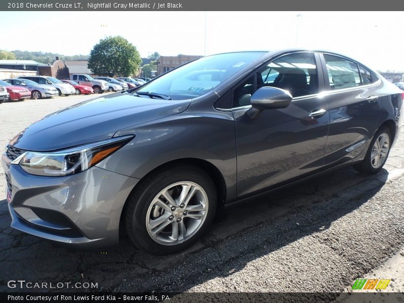 Nightfall Gray Metallic / Jet Black 2018 Chevrolet Cruze LT