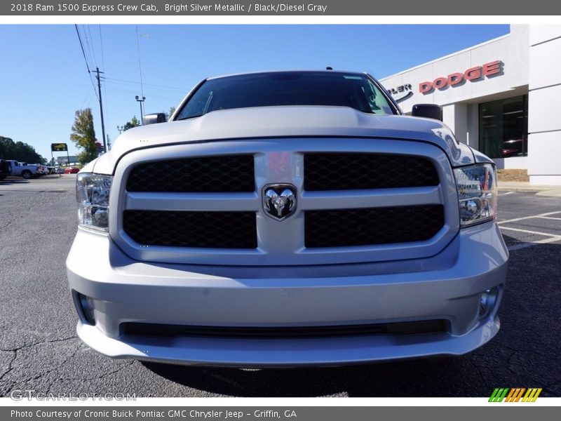 Bright Silver Metallic / Black/Diesel Gray 2018 Ram 1500 Express Crew Cab