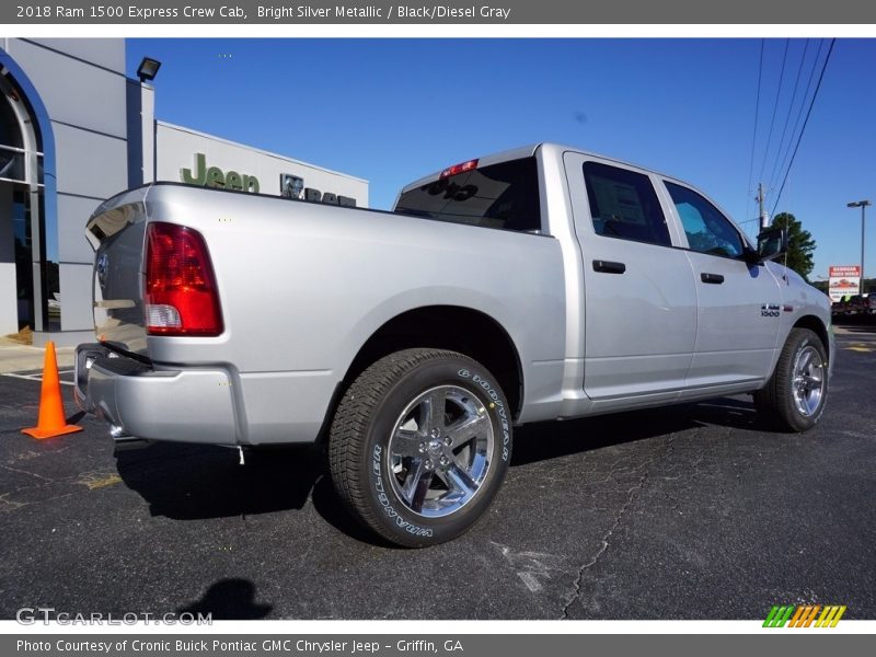 Bright Silver Metallic / Black/Diesel Gray 2018 Ram 1500 Express Crew Cab