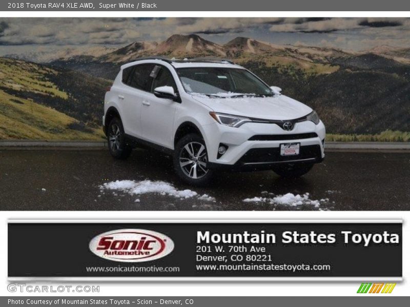 Super White / Black 2018 Toyota RAV4 XLE AWD