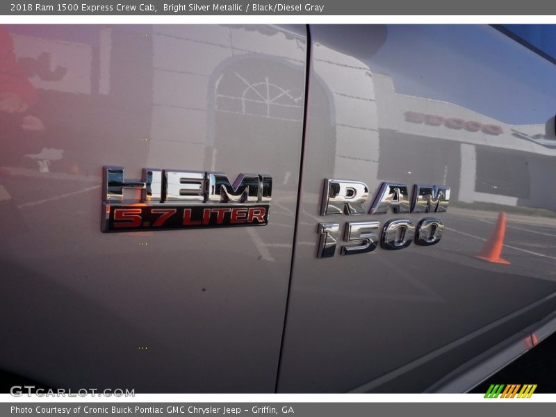 Bright Silver Metallic / Black/Diesel Gray 2018 Ram 1500 Express Crew Cab