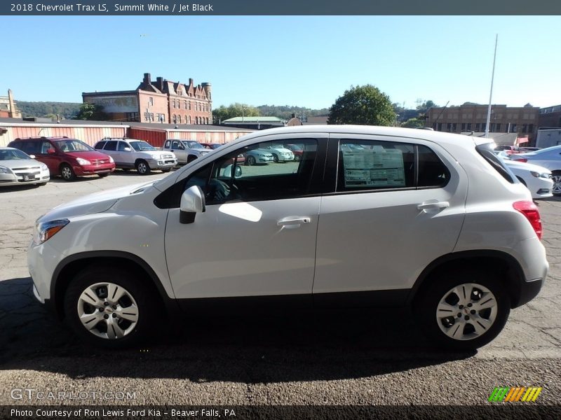 Summit White / Jet Black 2018 Chevrolet Trax LS