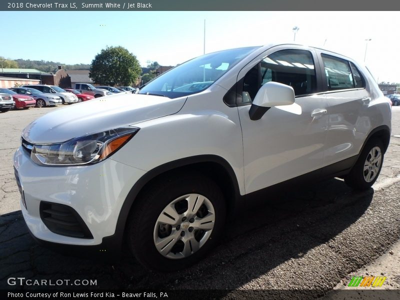 Summit White / Jet Black 2018 Chevrolet Trax LS