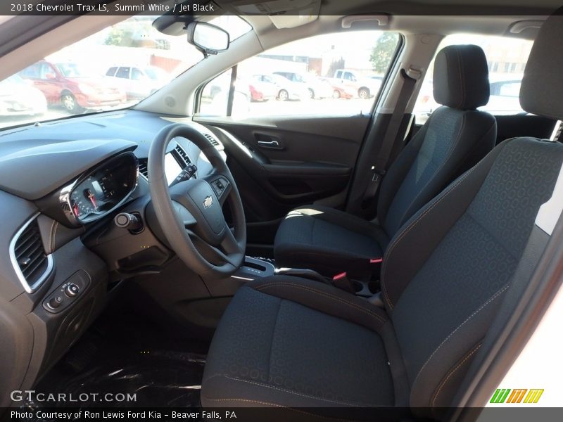 Summit White / Jet Black 2018 Chevrolet Trax LS