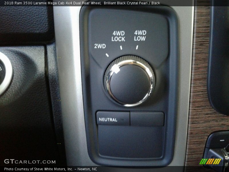 Controls of 2018 3500 Laramie Mega Cab 4x4 Dual Rear Wheel