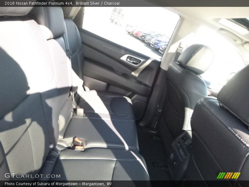 Brilliant Silver / Charcoal 2018 Nissan Pathfinder Platinum 4x4