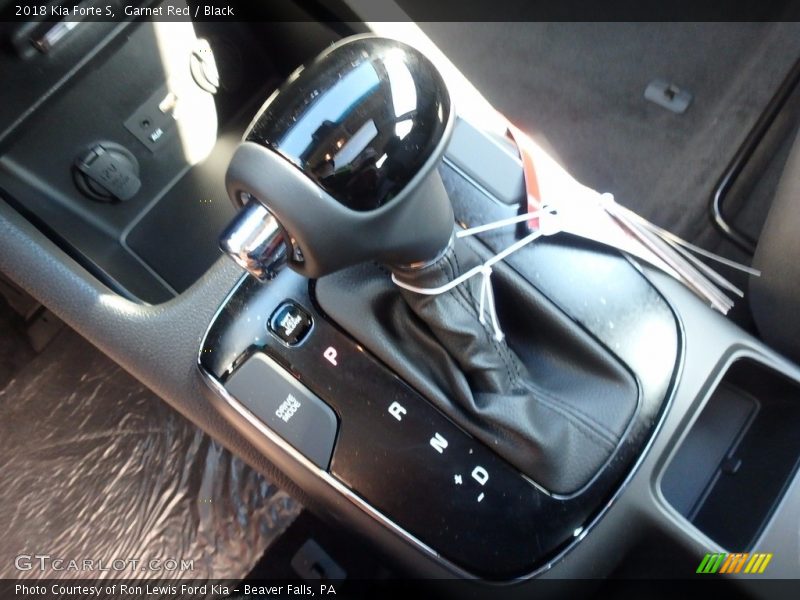  2018 Forte S 6 Speed Automatic Shifter