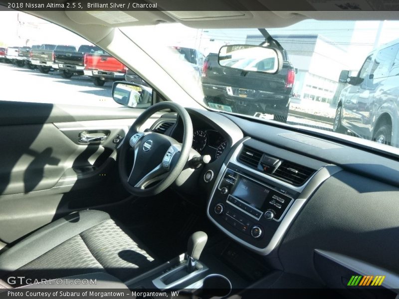 Brilliant Silver / Charcoal 2018 Nissan Altima 2.5 S