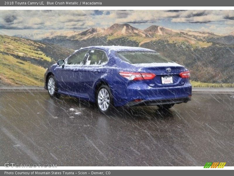 Blue Crush Metallic / Macadamia 2018 Toyota Camry LE