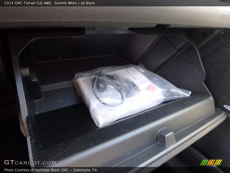 Summit White / Jet Black 2014 GMC Terrain SLE AWD
