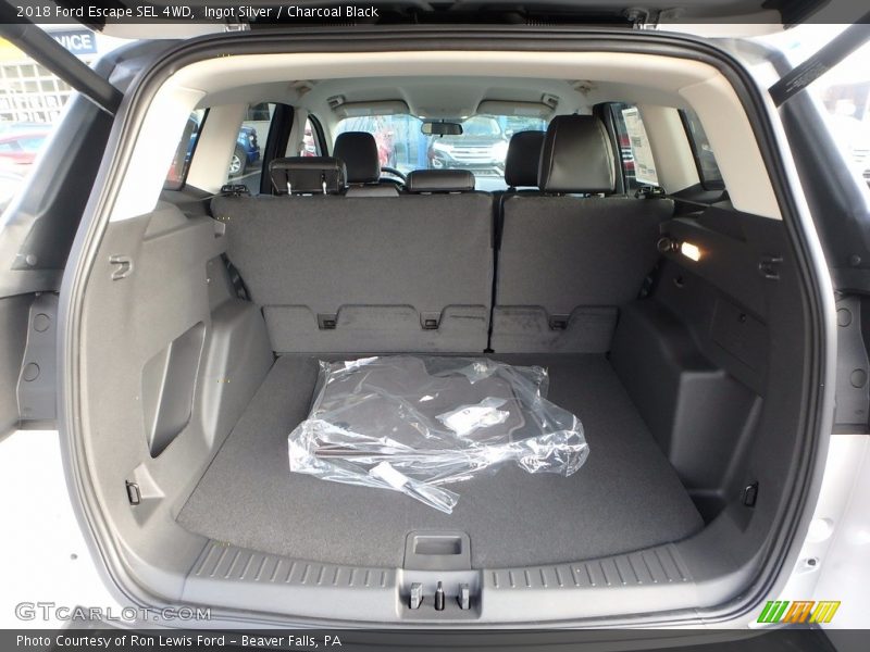 Ingot Silver / Charcoal Black 2018 Ford Escape SEL 4WD