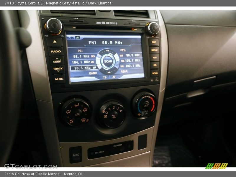 Magnetic Gray Metallic / Dark Charcoal 2010 Toyota Corolla S