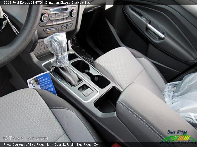 Cinnamon Glaze / Charcoal Black 2018 Ford Escape SE 4WD