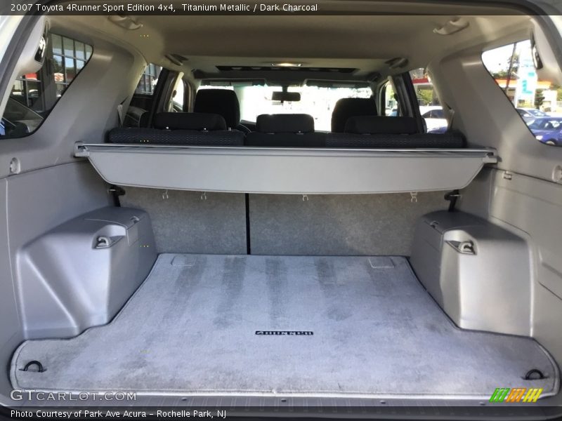 Titanium Metallic / Dark Charcoal 2007 Toyota 4Runner Sport Edition 4x4