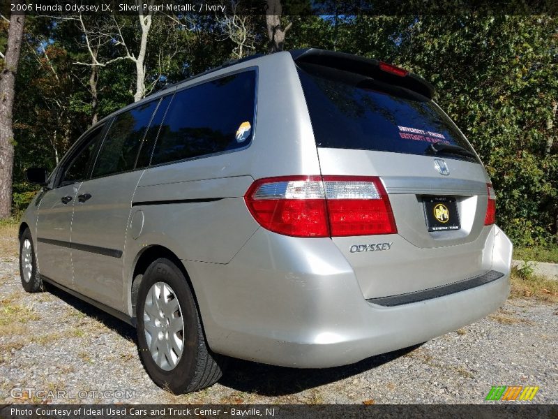 Silver Pearl Metallic / Ivory 2006 Honda Odyssey LX