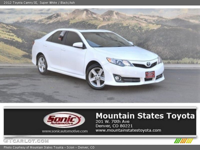 Super White / Black/Ash 2012 Toyota Camry SE