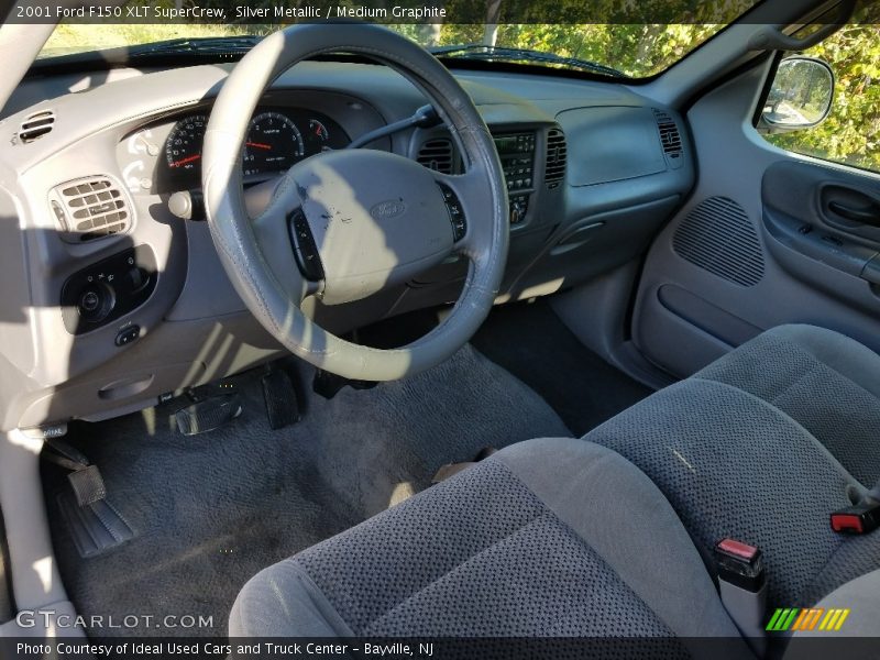 Silver Metallic / Medium Graphite 2001 Ford F150 XLT SuperCrew