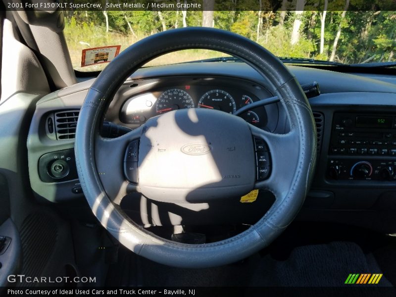 Silver Metallic / Medium Graphite 2001 Ford F150 XLT SuperCrew
