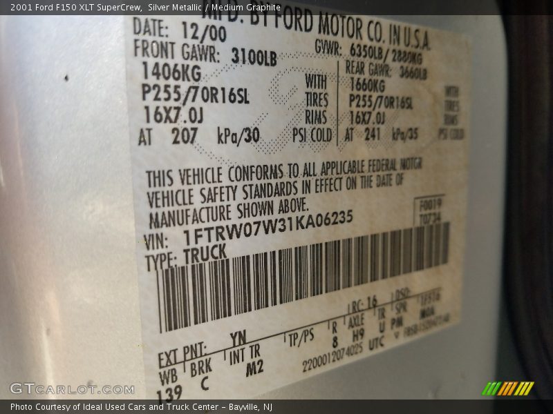 Silver Metallic / Medium Graphite 2001 Ford F150 XLT SuperCrew