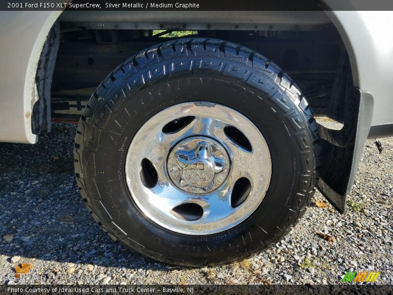 Silver Metallic / Medium Graphite 2001 Ford F150 XLT SuperCrew