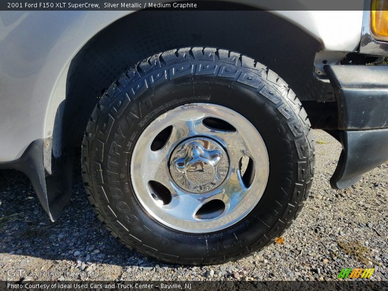 Silver Metallic / Medium Graphite 2001 Ford F150 XLT SuperCrew